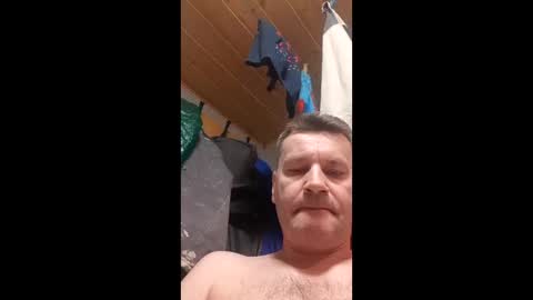 Snapshot of gregorek460 chatting on March 8, 3:21 am gregorek460 online show from March 8, 3:21 am