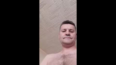 Snapshot of gregorek460 chatting on March 10, 11:15 am gregorek460 online show from March 10, 11:15 am