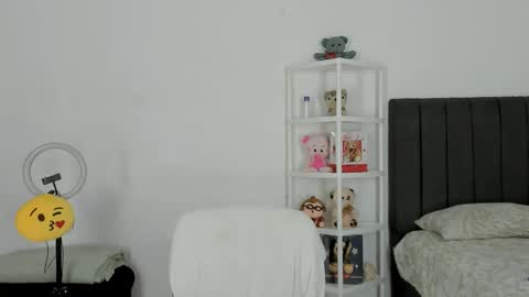 Snapshot of gregoriiandmax chatting on September 22, 7:27 pm Gregori online show from September 22, 7:27 pm