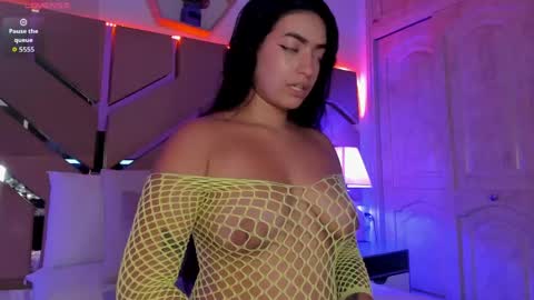 greidy_baker online show from May 20, 3:02 am