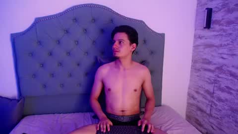 Snapshot of gremory_and_redlin69 chatting on March 7, 2:34 pm Gremory - Redlin online show from March 7, 2:34 pm