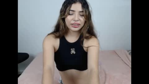 Green Love  online show from February 13, 3:13 am