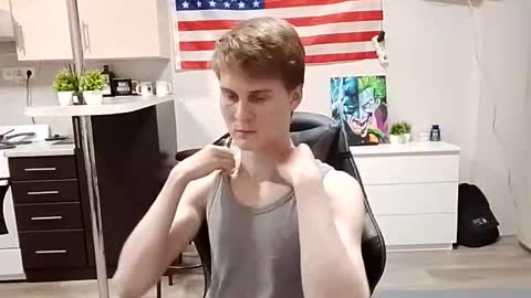 Felix online show from May 12, 6:49 pm