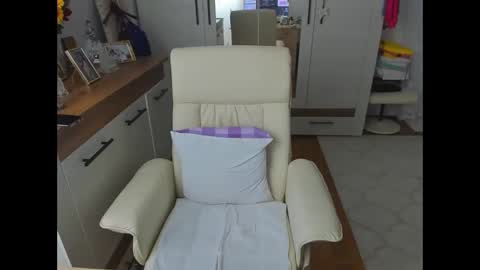 GretaMilf online show from March 27, 8:26 am