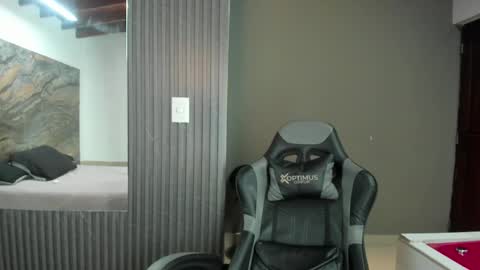 Gretchen  online show from October 2, 8:16 pm