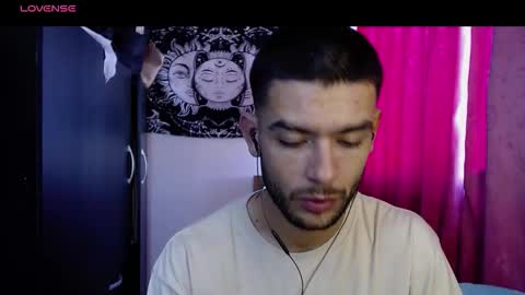 Gretta n dannie online show from November 4, 1:10 pm