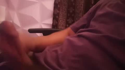 Snapshot of grey364304 chatting on April 6, 6:53 pm grey364304 online show from April 6, 6:53 pm