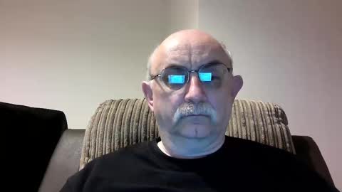 Snapshot of grey_dom chatting on January 1, 1:16 pm Master Sir online show from January 1, 1:16 pm
