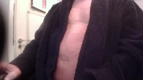 Snapshot of greyfox_6000 chatting on March 6, 7:36 am greyfox_6000 online show from March 6, 7:36 am