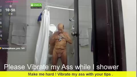 Grey.  If viewing your cam I am more likely to stay if you show your face. online show from October 4, 8:01 am