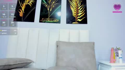Snapshot of greymarii chatting on February 23, 3:08 pm Marii online show from February 23, 3:08 pm