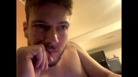 Perfectlyaveragesavage online show from December 17, 10:32 am