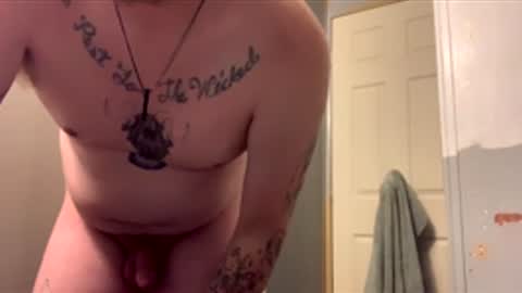 Snapshot of grimmunknown666 chatting on April 5, 10:34 am grimmunknown666 online show from April 5, 10:34 am