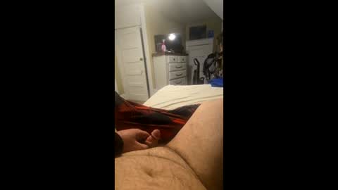 Snapshot of grizzely1975 chatting on March 18, 2:47 am grizzely1975 online show from March 18, 2:47 am