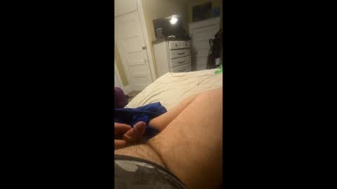 Snapshot of grizzely1975 chatting on March 22, 2:59 am grizzely1975 online show from March 22, 2:59 am