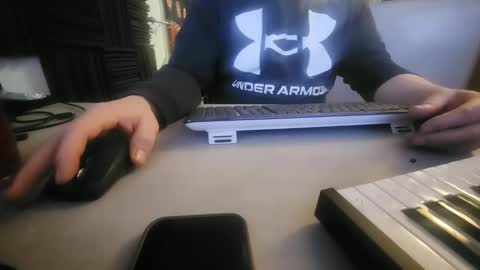 Snapshot of grooce_sub chatting on February 3, 10:26 pm Grooce online show from February 3, 10:26 pm