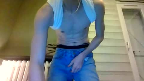 Snapshot of grossebite7520 chatting on February 3, 4:56 pm BIG FRENCH COCK online show from February 3, 4:56 pm