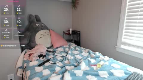 Snapshot of grumpytwo chatting on April 5, 5:43 pm grumpytwo online show from April 5, 5:43 pm