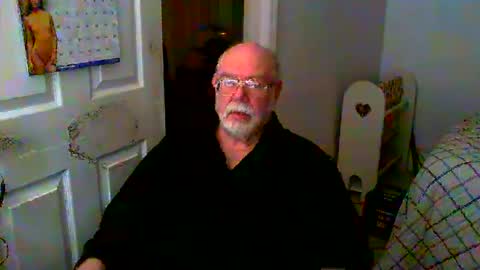 Snapshot of gtnolder60 chatting on February 1, 12:16 pm Gary online show from February 1, 12:16 pm