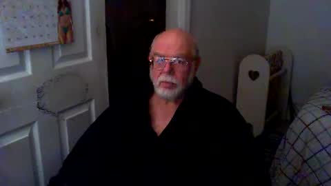 Snapshot of gtnolder60 chatting on February 6, 1:38 am Gary online show from February 6, 1:38 am