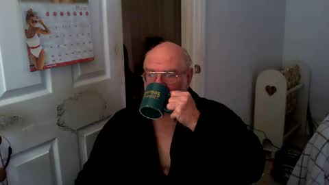 Snapshot of gtnolder60 chatting on March 2, 1:16 pm Gary online show from March 2, 1:16 pm