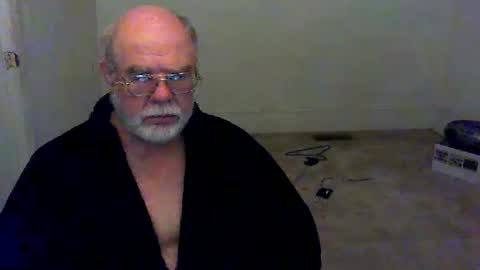 Snapshot of gtnolder60 chatting on September 9, 10:48 am Gary online show from September 9, 10:48 am
