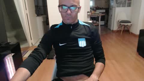 guachin_new online show from May 4, 7:54 pm