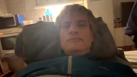 guardiannif_ online show from February 12, 4:44 am