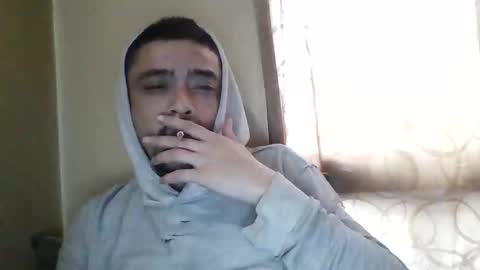 gubisgg online show from April 2, 11:41 am