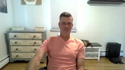 gudguy2025 online show from May 31, 6:09 pm