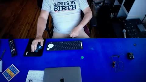 guesswhatigot2 online show from February 28, 2:34 am