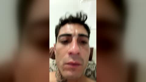 Snapshot of guiibrasil chatting on February 22, 7:19 am guiibrasil online show from February 22, 7:19 am