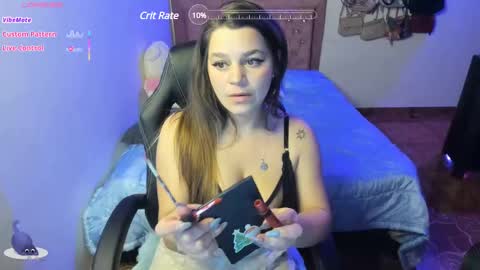 Snapshot of guinivere_blake chatting on February 27, 4:52 am Hello Im Julieta Im 25 years old welcome to my room have fun and be happy. online show from February 27, 4:52 am