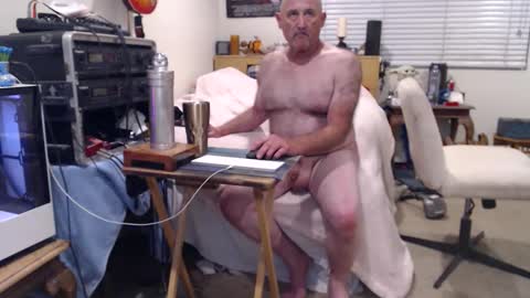 guitarsexgod2 online show from March 27, 8:09 am