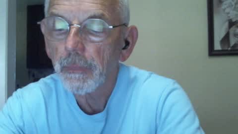 Roy online show from December 3, 2:16 pm