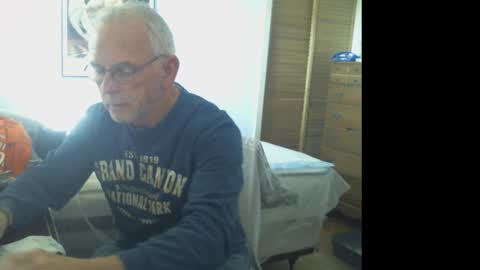 Roy online show from February 1, 3:32 pm