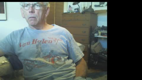 Roy online show from May 16, 2:27 pm