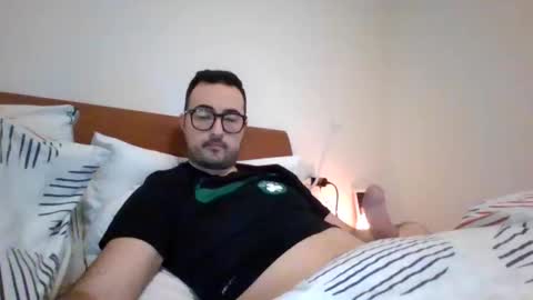 gullit93 online show from March 1, 11:56 am