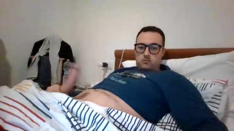 gullit93 online show from April 21, 8:01 pm