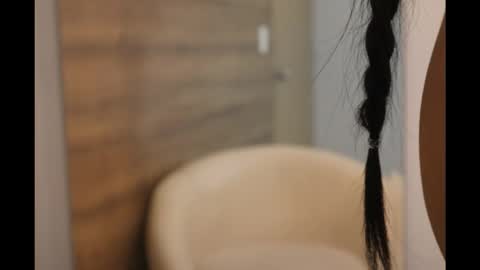 Snapshot of gummyluv chatting on February 21, 10:55 pm gummyluv online show from February 21, 10:55 pm