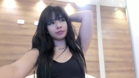 Snapshot of gummyluv chatting on February 26, 11:04 pm gummyluv online show from February 26, 11:04 pm