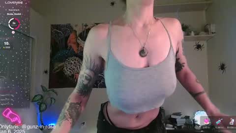 Kylie online show from January 6, 7:13 pm