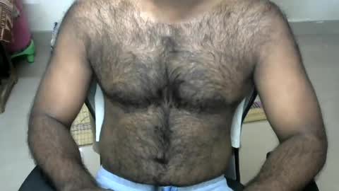 Snapshot of guru95497 chatting on June 13, 8:01 am guru95497 online show from June 13, 8:01 am