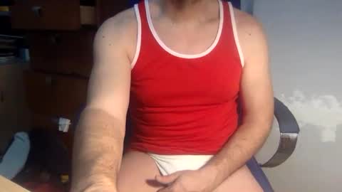Snapshot of gusanito_enano chatting on December 23, 11:36 am gusanito_enano online show from December 23, 11:36 am