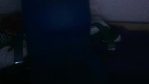 Snapshot of gusanito_enano chatting on January 10, 4:53 pm gusanito_enano online show from January 10, 4:53 pm