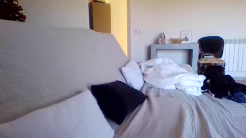 Snapshot of guy2015big chatting on November 28, 9:56 am Flo online show from November 28, 9:56 am