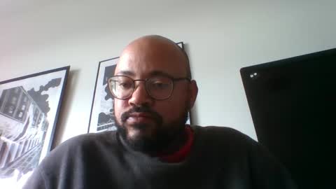 guy_wood15 online show from October 1, 9:04 am