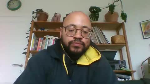 guy_wood15 online show from March 28, 9:42 am