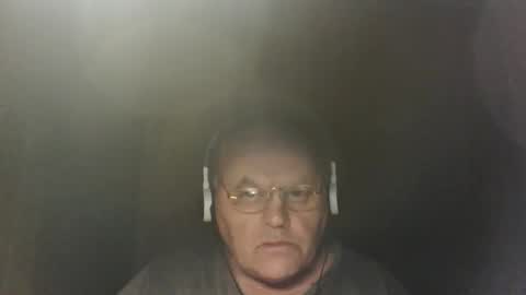 guyboy73 online show from September 16, 2:23 am