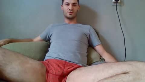 Snapshot of guyhardon chatting on December 20, 12:38 pm Guy Hardon online show from December 20, 12:38 pm